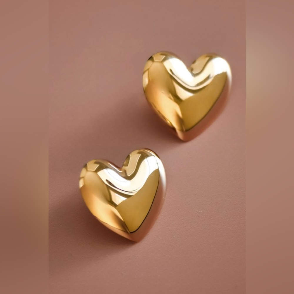 18k Gold Plated Heart Earrings